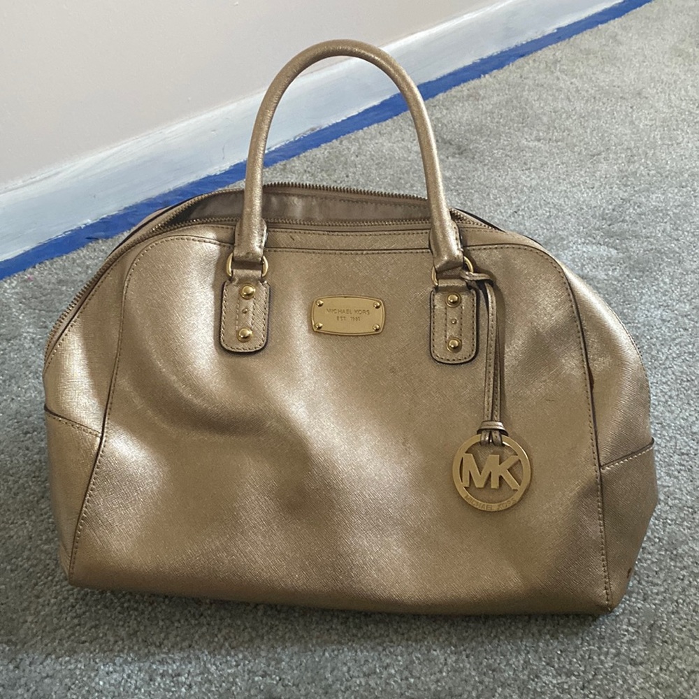 Michael kors purse